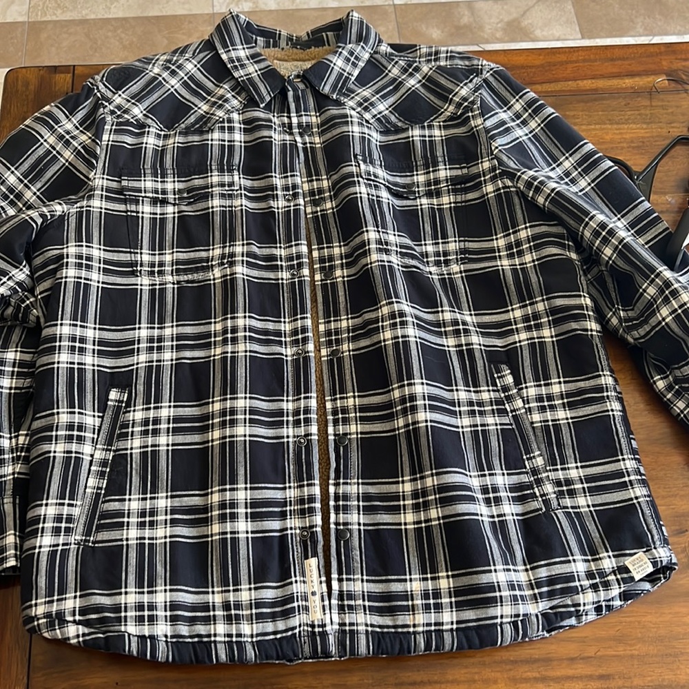 Lucky Brand Sherpa lined jacket. Size XL.